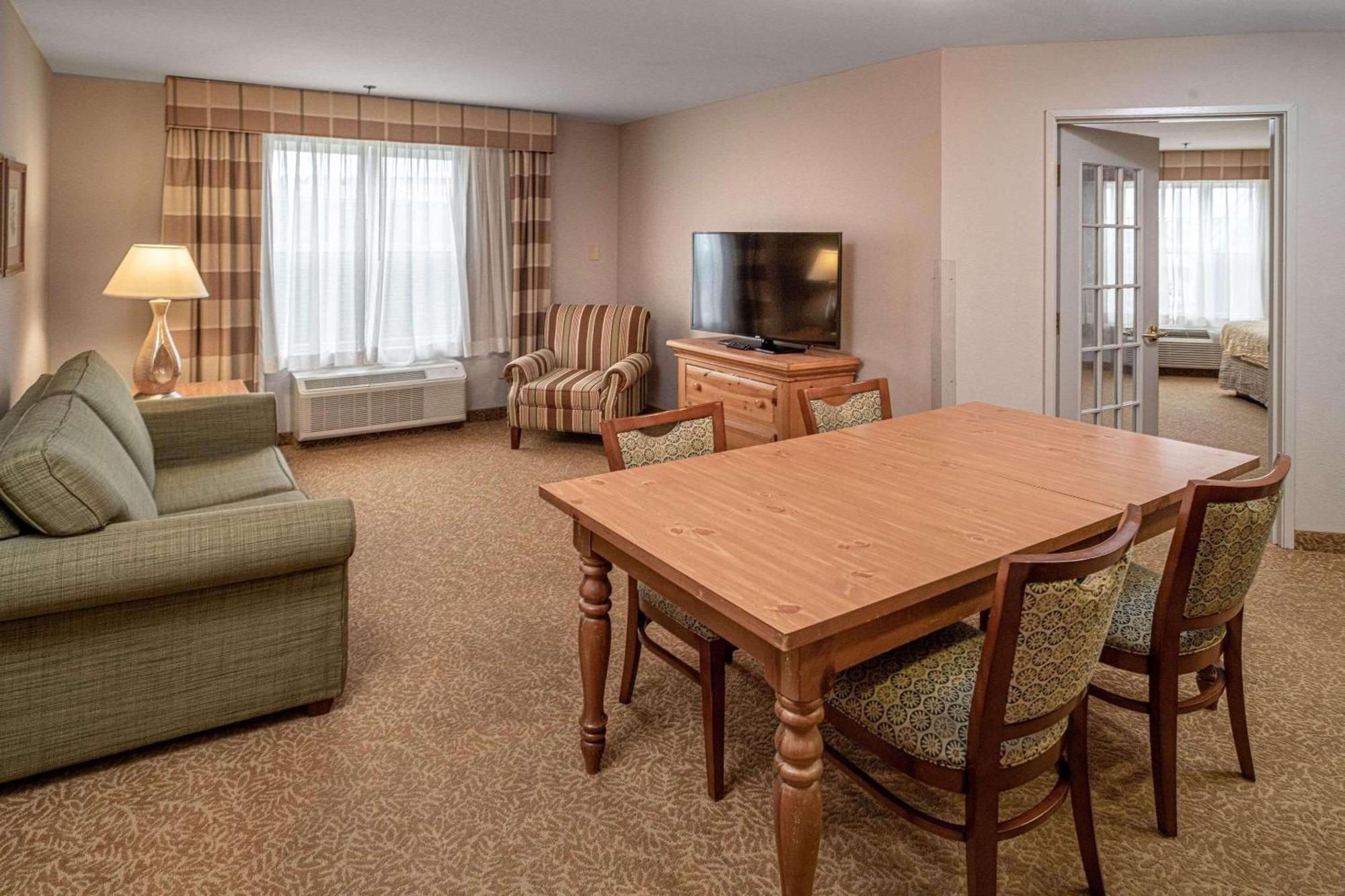 Country Inn & Suites By Radisson, Beckley, Wv Εξωτερικό φωτογραφία